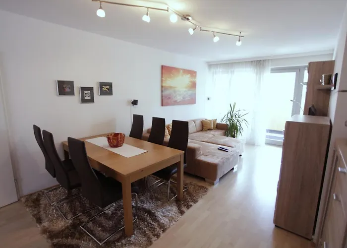 Freundliche Zentrale Wohnung Naehe Donau Kanal * Viyana