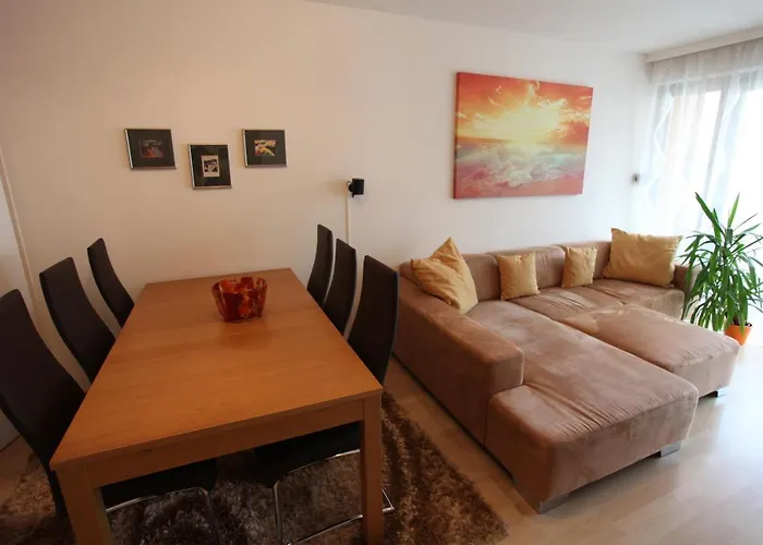Freundliche Zentrale Wohnung Naehe Donau Kanal
