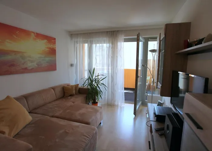 Daire Freundliche Zentrale Wohnung Naehe Donau Kanal