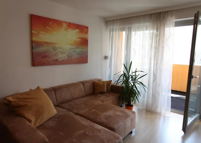 Daire Freundliche Zentrale Wohnung Naehe Donau Kanal *