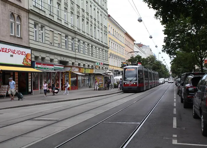 Daire Freundliche Zentrale Wohnung Naehe Donau Kanal Viyana