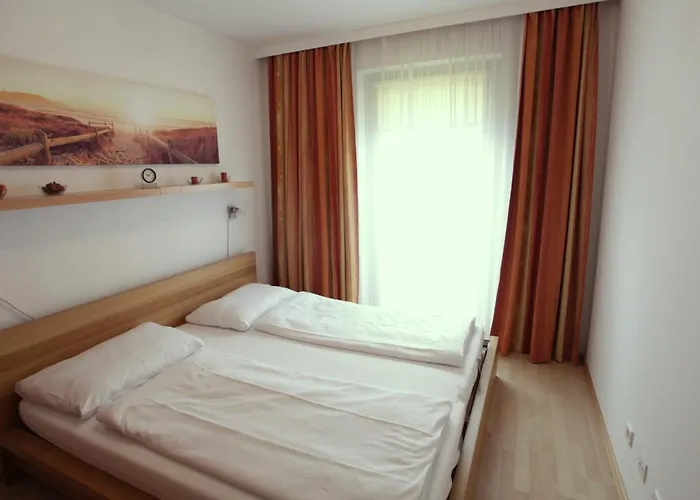 Freundliche Zentrale Wohnung Naehe Donau Kanal *
